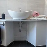 Casa Chiocconi 招待所 5*